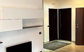 Like Home Apartment